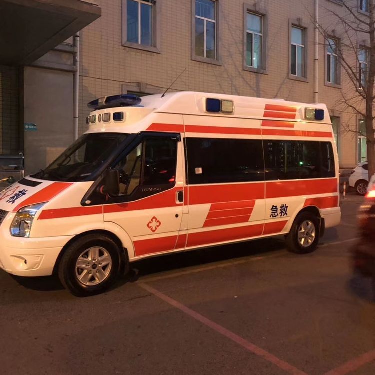 建阳夜间租赁救护车护送病人转院：安全转运的 8 大核心注意事项